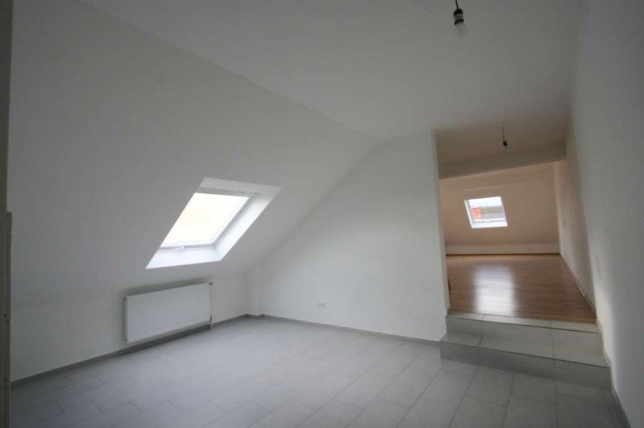 Kueche Bild 4 Dachgeschosswohnung H�nfelden/ Nauheim