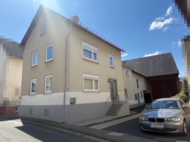 Titelbild Selters/ M�nster Einfamilienhaus -----RESERVIERT Gepflegtes 1 FH mit Nebengeb�ude, Hof, Scheune und Garten-----