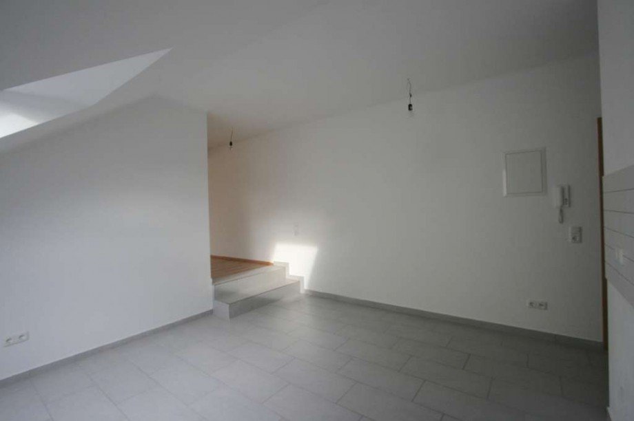 Kueche Bild 3 Dachgeschosswohnung H�nfelden/ Nauheim