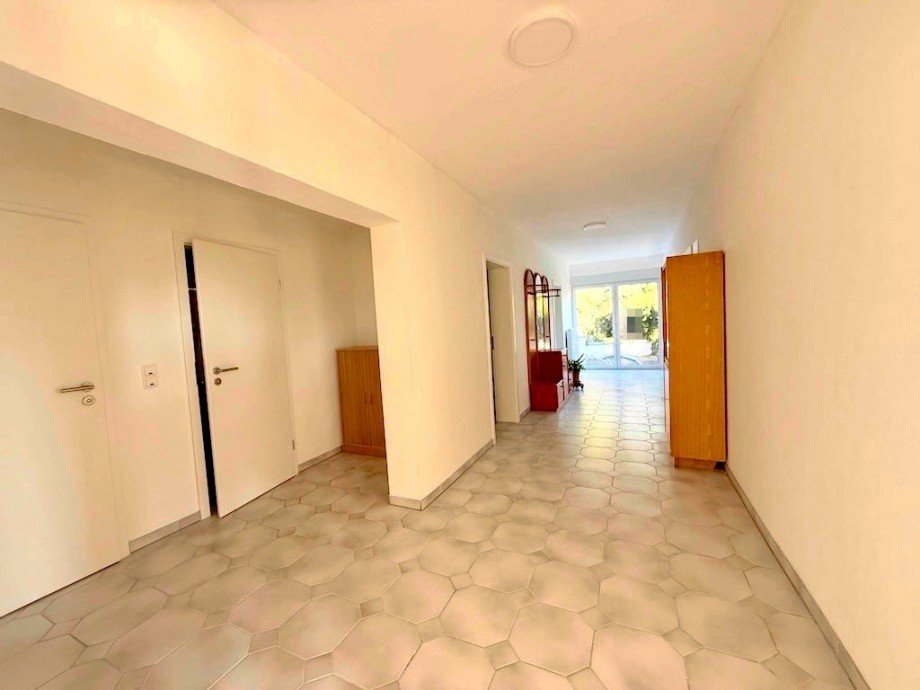 Flur Bild 1 Erdgeschosswohnung Villmar