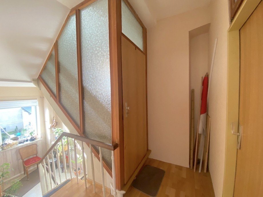 Abschluss OG Dachgeschosswohnung Brechen