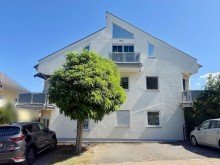 Aussenansicht Bild 1 ----Attraktive 2-Zimmer-DG-Wohnung mit Balkon und Terrasse-----