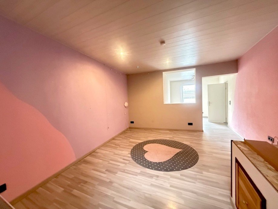 Zimmer 1 OG Bild 1 Einfamilienhaus Selters