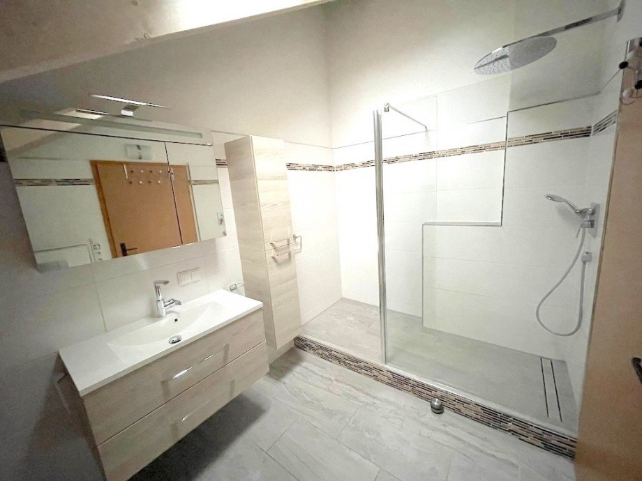 Bad Bild 2 Dachgeschosswohnung Bad Camberg