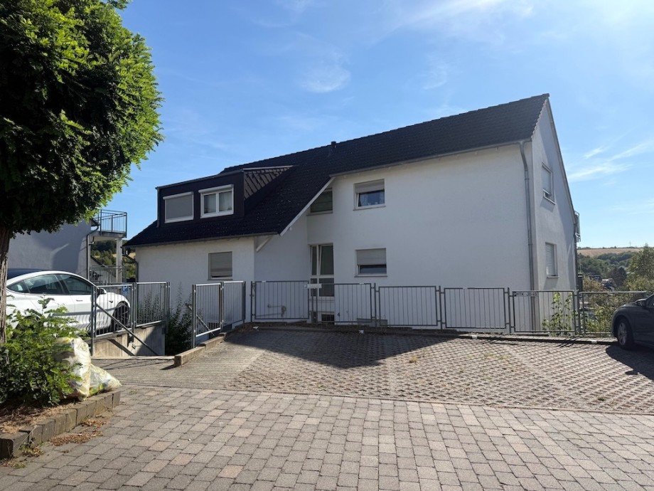 Aussenansicht Bild 3 Wohnung Selters