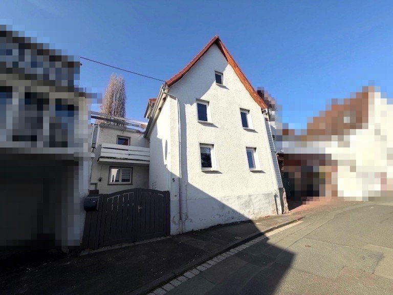 Titelbild Selters Einfamilienhaus ---Bezauberndes Fachwerkhaus mit kleinem Innenhof - Wohnen mit Charme in zentraler Lage---