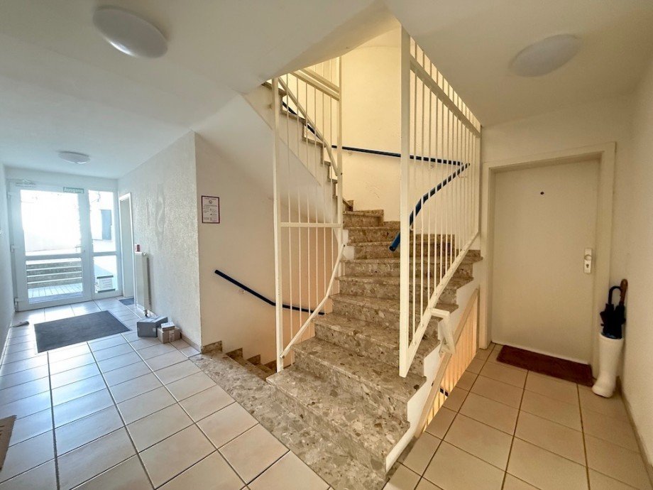 Treppenhaus Bild 1 Wohnung Selters