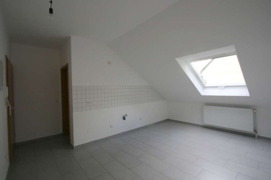 Kueche Bild 1 Dachgeschosswohnung H�nfelden/ Nauheim