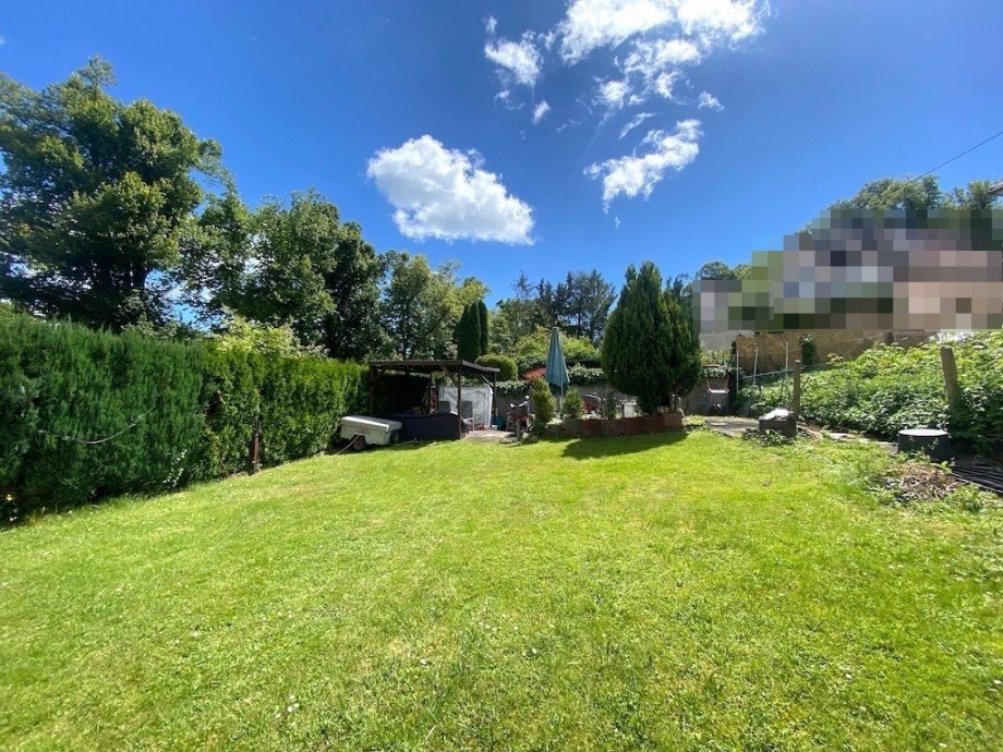 Garten Bild 1 Doppelhaush�lfte Selters