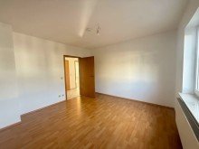 Zimmer 3 Bild 2 ---VERMIETET 4 Zimmer-Obergeschoss-Wohnung mit Balkon und Garage in bevorzugter Wohnlage---