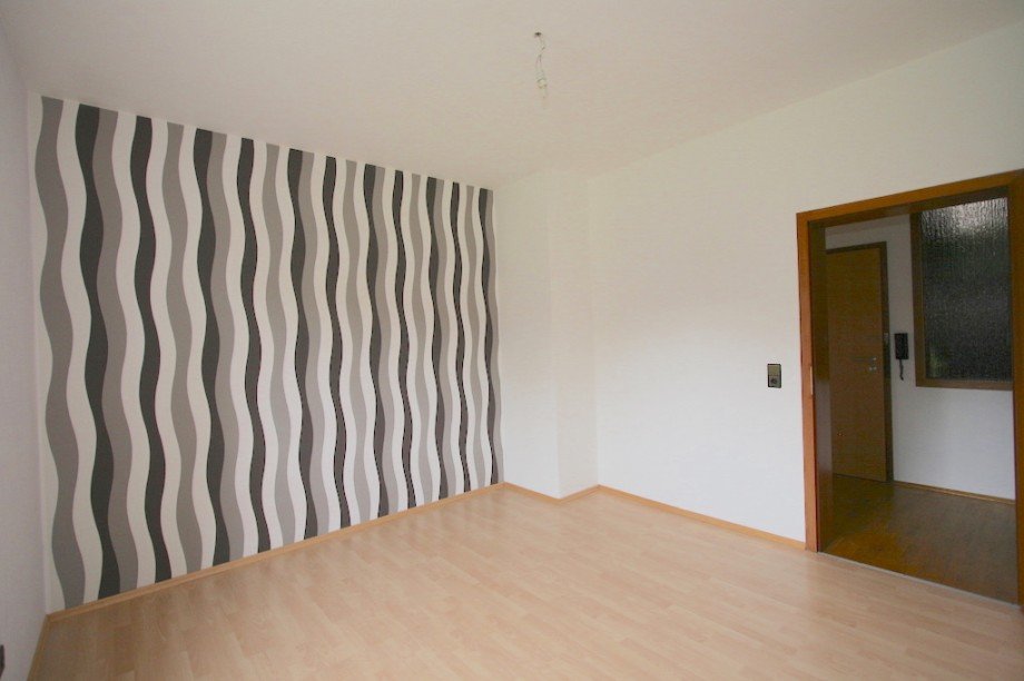 Zimmer 3 Bild 2 Erdgeschosswohnung Villmar/ Weyer
