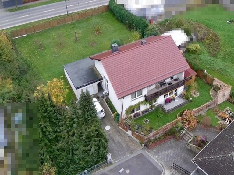 Titelbild Elbtal/ Dorchheim Einfamilienhaus -----Mass. freist. EFH mit ELW, gro�z�gigem Garten und Garage-----
