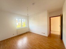 Zimmer 2 Bild 2 ---VERMIETET 4 Zimmer-Obergeschoss-Wohnung mit Balkon und Garage in bevorzugter Wohnlage---