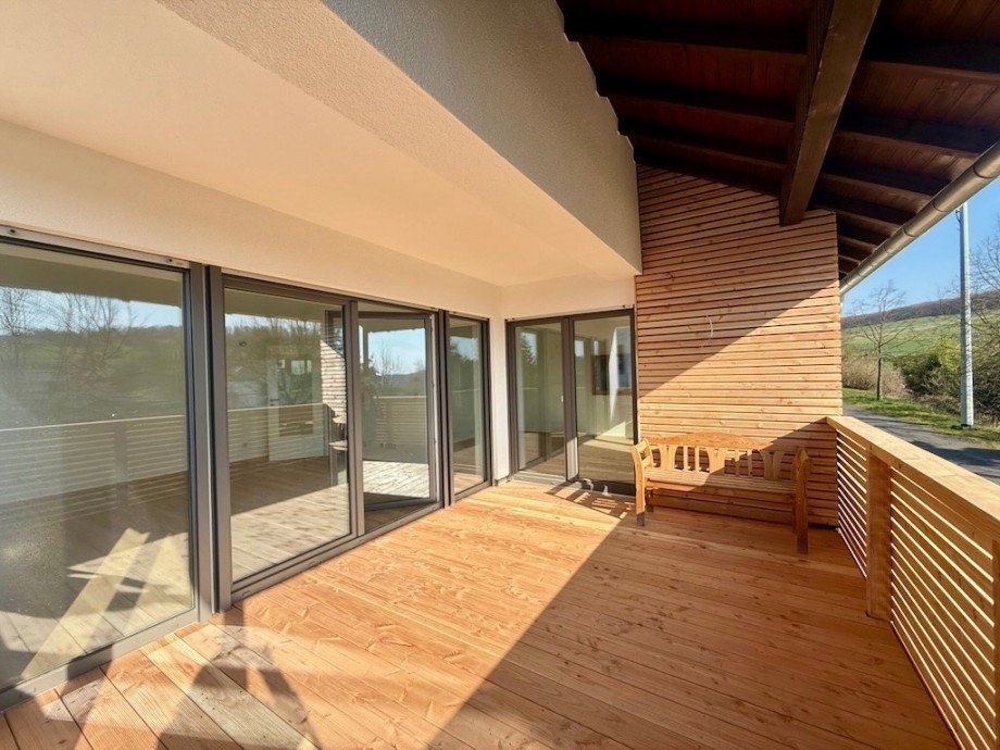 Balkon Bild 2 Erdgeschosswohnung Villmar